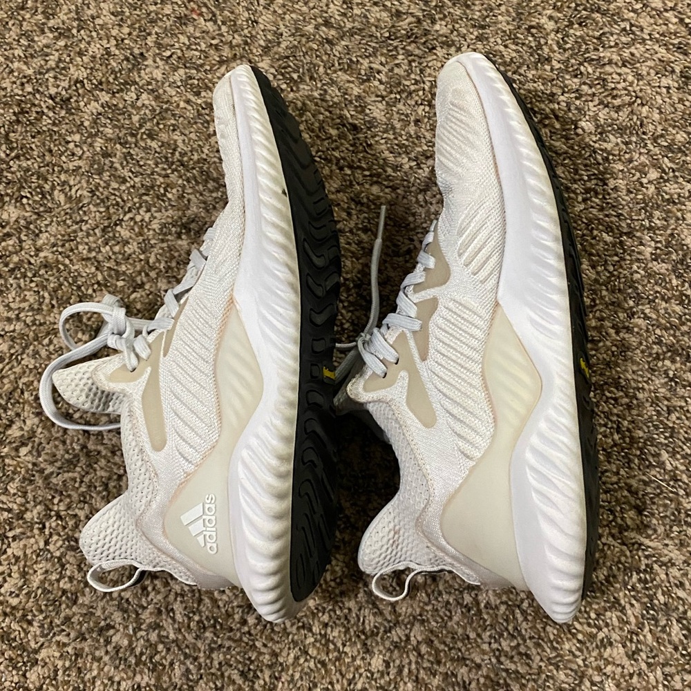 Alphabounce Beyond - Picture 5 of 7